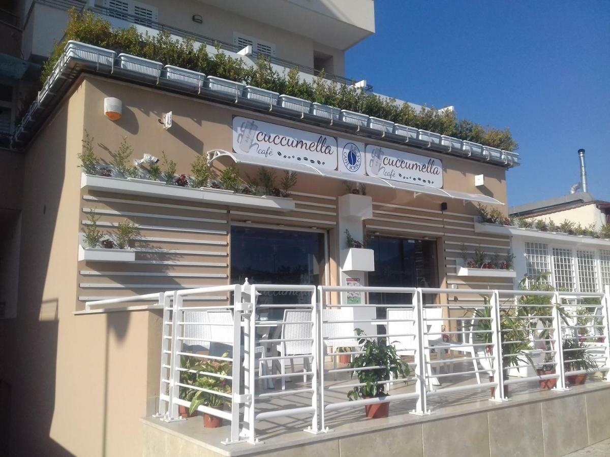 Ferienwohnung Palazzo Del Mare Neapel Exterior foto